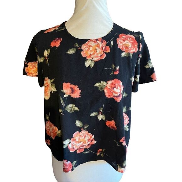 Rewind Black With Floral Design Short Sleeve Blouse Size Medium - Picture 6 of 8